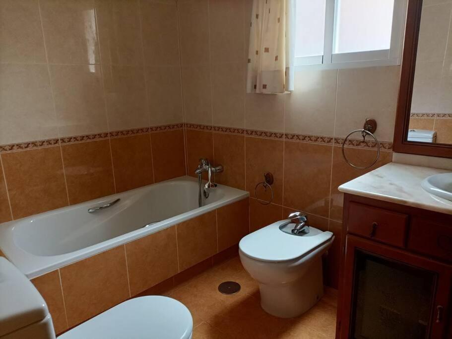 Apartamento Centrico En Lorca Apartment ภายนอก รูปภาพ